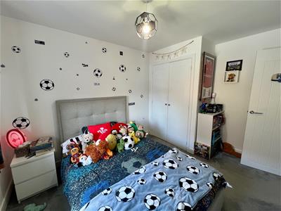Picture 18